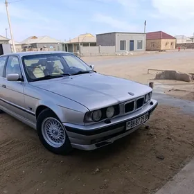 BMW 525 1989