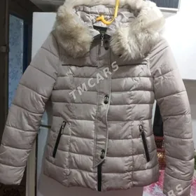 Куртки, пальто