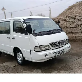 Toyota Hiace 1996