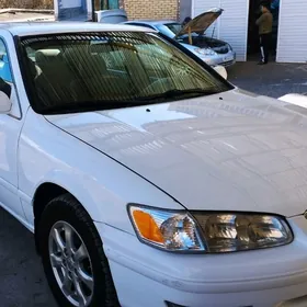 Toyota Camry 2000