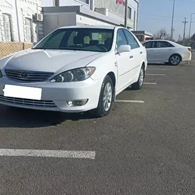Toyota Camry 2005