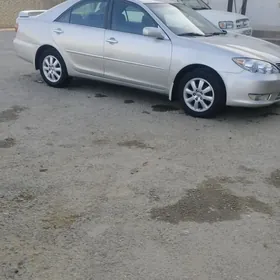 Toyota Camry 2005