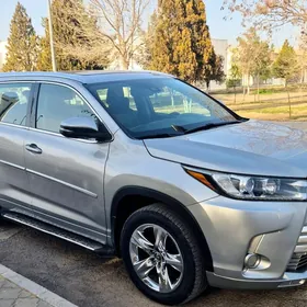 Toyota Highlander 2017