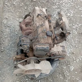 TAŸOTA CHASER MATOR KAROPGA