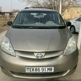 Toyota Sienna 2006