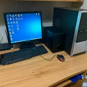 kompyuter monitor klaviatura