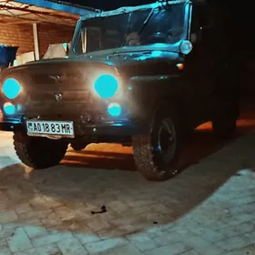UAZ 469 1993