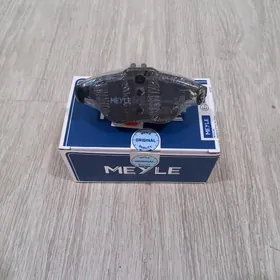 Kalotka mers C204 yzy orginal