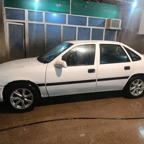 Opel Vectra 1989