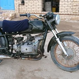 Ural 4320 1990