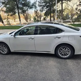 Lexus ES 350 2015