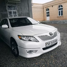 Toyota Camry 2010