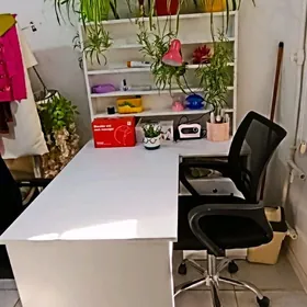 manikýur üçin stol we stul