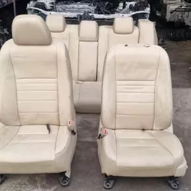 Sideniya Camry 15-17 ý xle