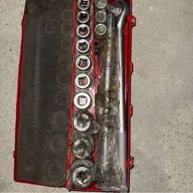 Raider nabor galovka