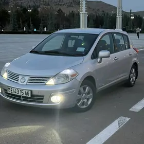 Nissan Versa 2009