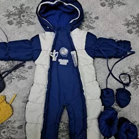 продам детские вещи