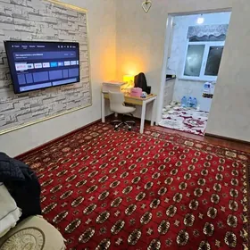 11 MKR 1KOMNAT GOSTINKA