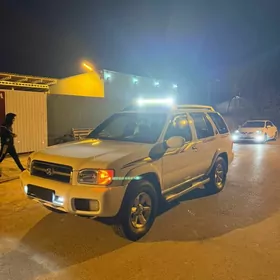 Nissan Pathfinder 2002