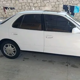 Toyota Camry 1995