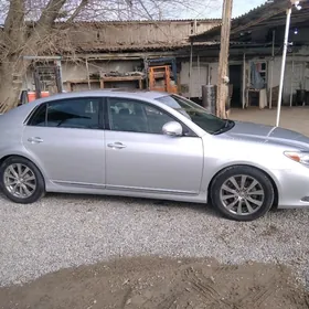 Toyota Avalon 2011