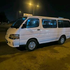 Toyota Hiace 2001