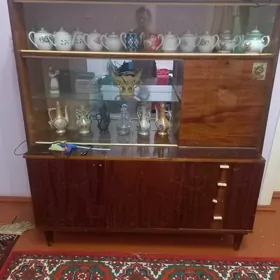 гадими шкаф