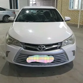 Toyota Camry 2016