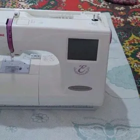 Janome 370