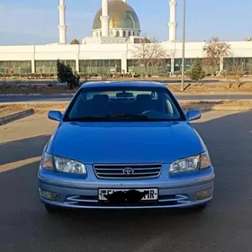 Toyota Camry 1998