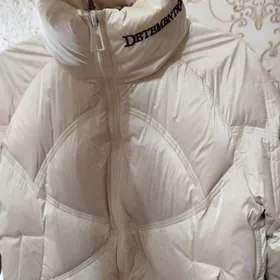 Беленькая курточка