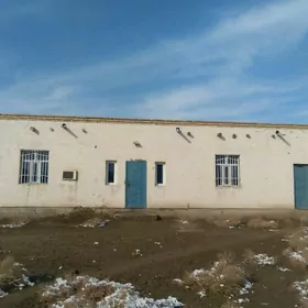 JAY GOWY YERDE YERLESEN.