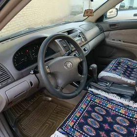 Toyota Camry 2003
