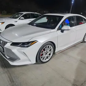 Toyota Avalon 2020