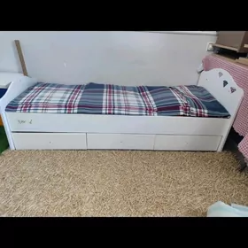 детская/подростковая кровать