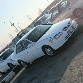 Toyota Camry 2001