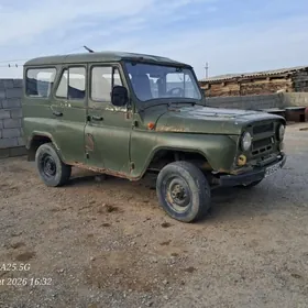 UAZ 469 2003