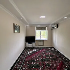 9-Mkr. 2-Komnat. Kwartira