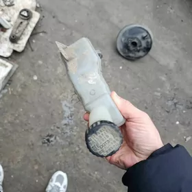 Nissan wersa slinder