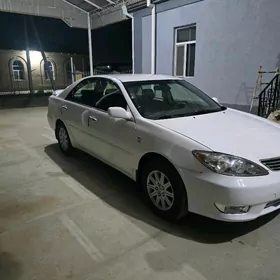 Toyota Camry 2003