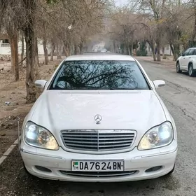 Mercedes-Benz S-Class 2002