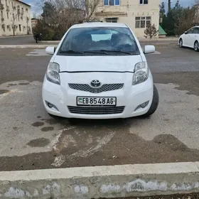 Toyota Yaris 2009