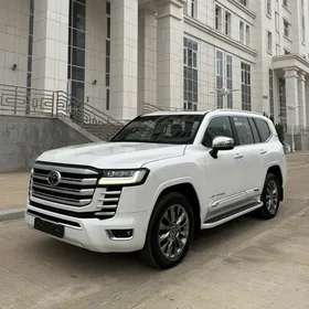 Toyota Land Cruiser 2023