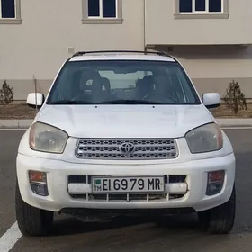 Toyota RAV4 2002