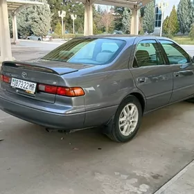 Toyota Camry 1999