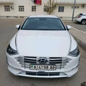 Hyundai Sonata 2021