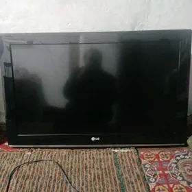 LG telewizor 32lk
