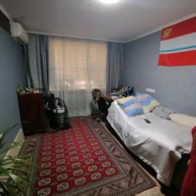 Энгельса 2/1 этаж 2 ком