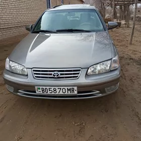 Toyota Camry 1997