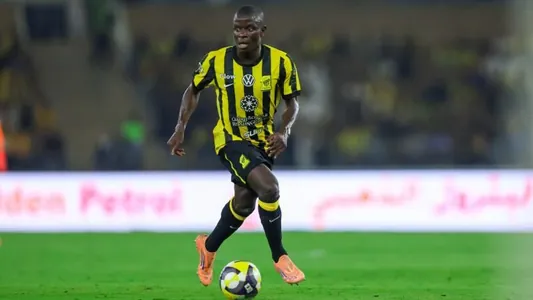 «Käbir kyssalar wagt talap edýär»: «Fenerbahçe» ahyrsoňunda Kanteni transfer etdi